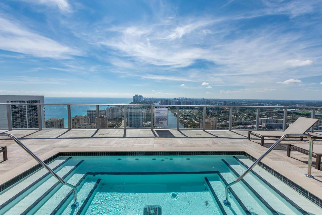 Espectacular Condo Esquina Beach House Hollywood Apartamento Экстерьер фото